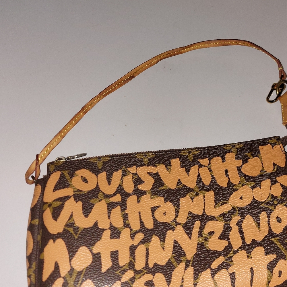 Authentic Louis Vuitton Pochette bag strap